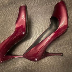 Stuart Weitzman Patent Peep Toe Pump